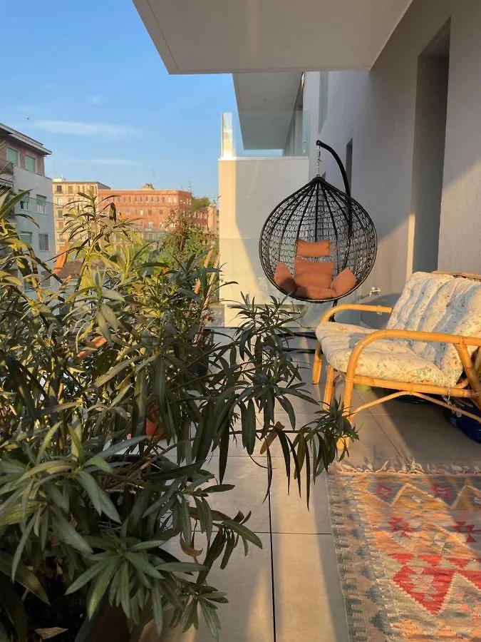 Mowgli House - Milano Luxury Apartment Private Room