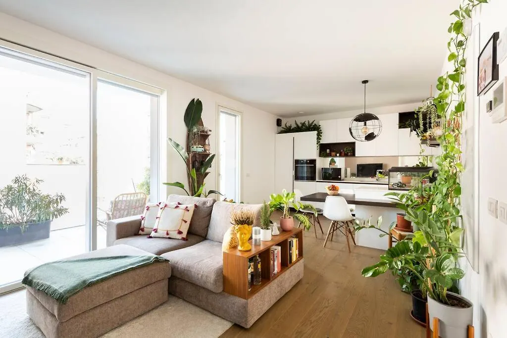 kontakty Mowgli House - Milano Luxury Apartment Private Room